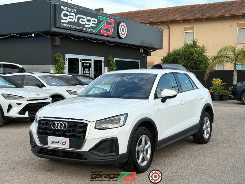 AUDI Q2 30 TDI S-TRONIC BUSINESS 
